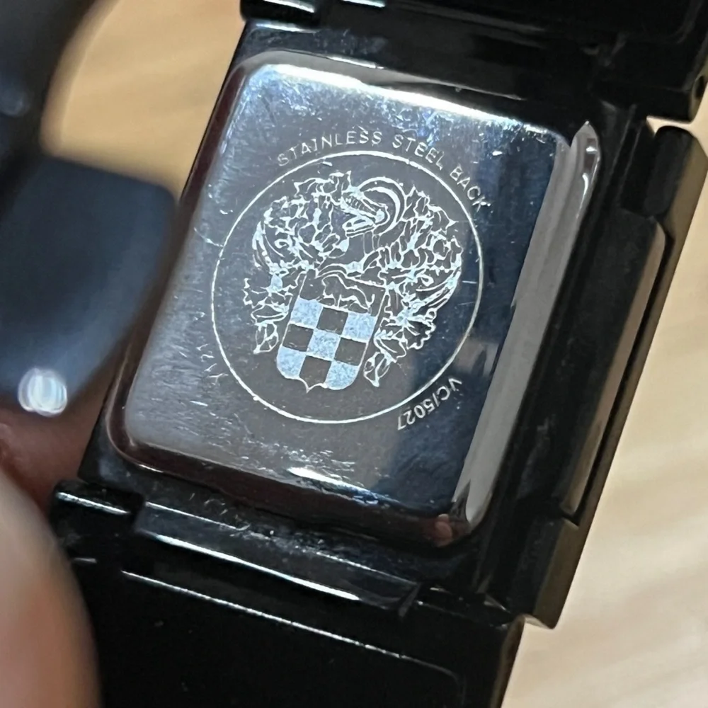 Vince Camuto Ladies Black Metal Pyramid-shaped Bracelet Watch VC/ 5027 Y121